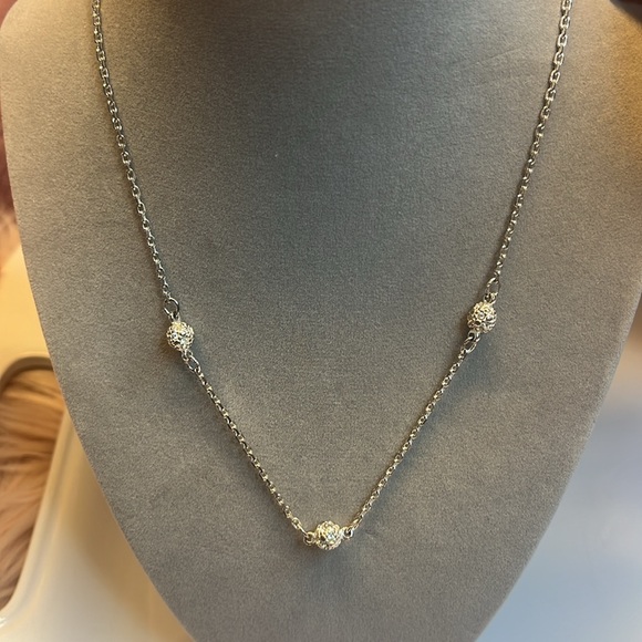 SWAROVSKI 🦢 CRYSTAL CLUSTER BALL VINTAHE NECKLACE - Picture 10 of 10